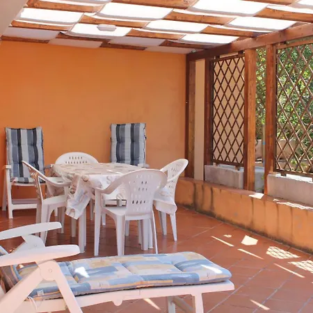 Apartment Locazione Turistica Ginestra *