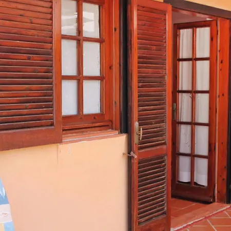 Locazione Turistica Ginestra Apartment Rena Majore